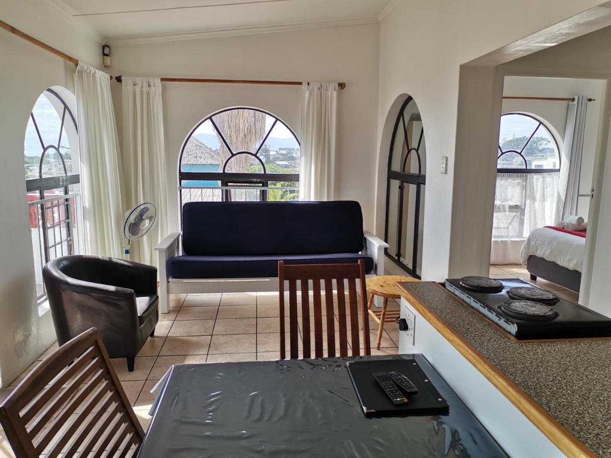 Oom Piet Accommodation Gansbaai Exterior photo